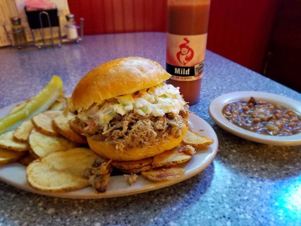 John Hardys BBQ | restaurant | 929 W Frontage Rd, Rochester, MN 55901, USA | 5072883936 OR +1 507-288-3936