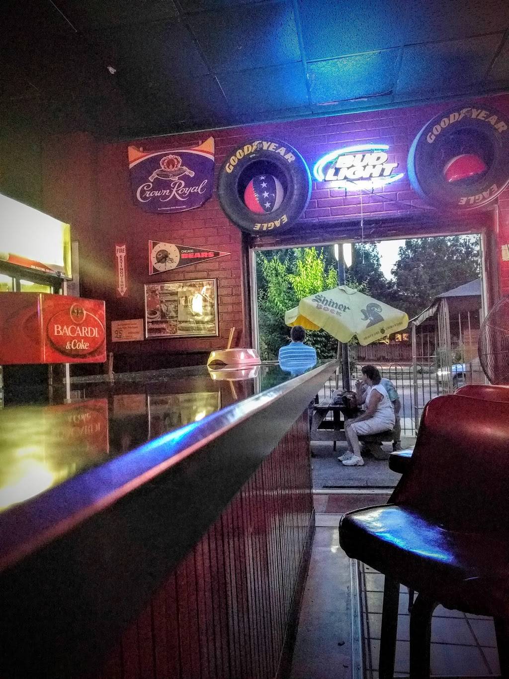 Sparkys | restaurant | 1914 N Wisconsin Ave, Peoria, IL 61603, USA | 3096823930 OR +1 309-682-3930