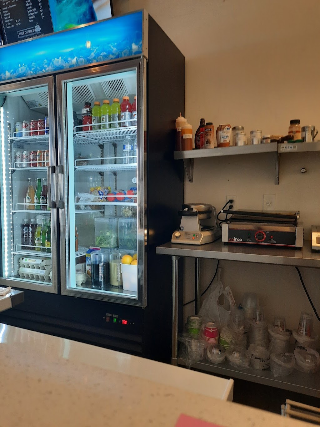 Sweet Tooth Crepes & Drinks | cafe | 2321 S Hoover St, Los Angeles, CA 90007, USA | 2135438100 OR +1 213-543-8100