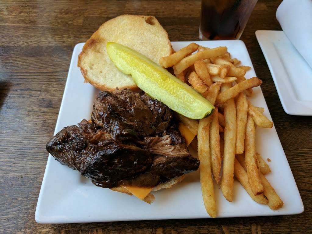 Rockafellas | restaurant | 231 Essex St, Salem, MA 01970, USA | 9787452411 OR +1 978-745-2411