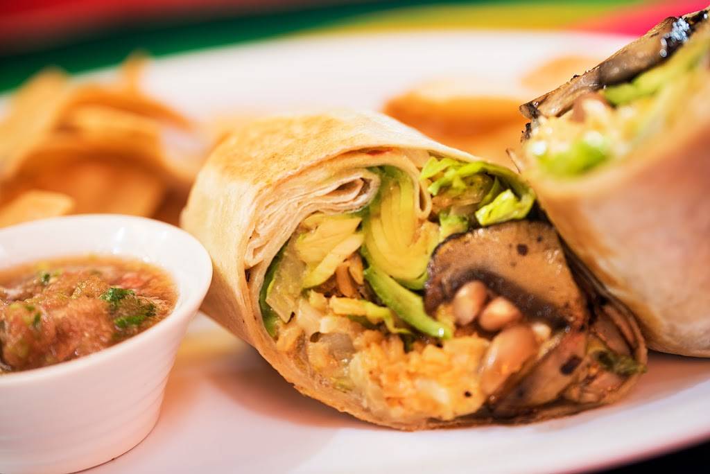 Homemade Taqueria | restaurant | 243 Fulton Ave, Hempstead, NY 11550, USA | 5164836151 OR +1 516-483-6151