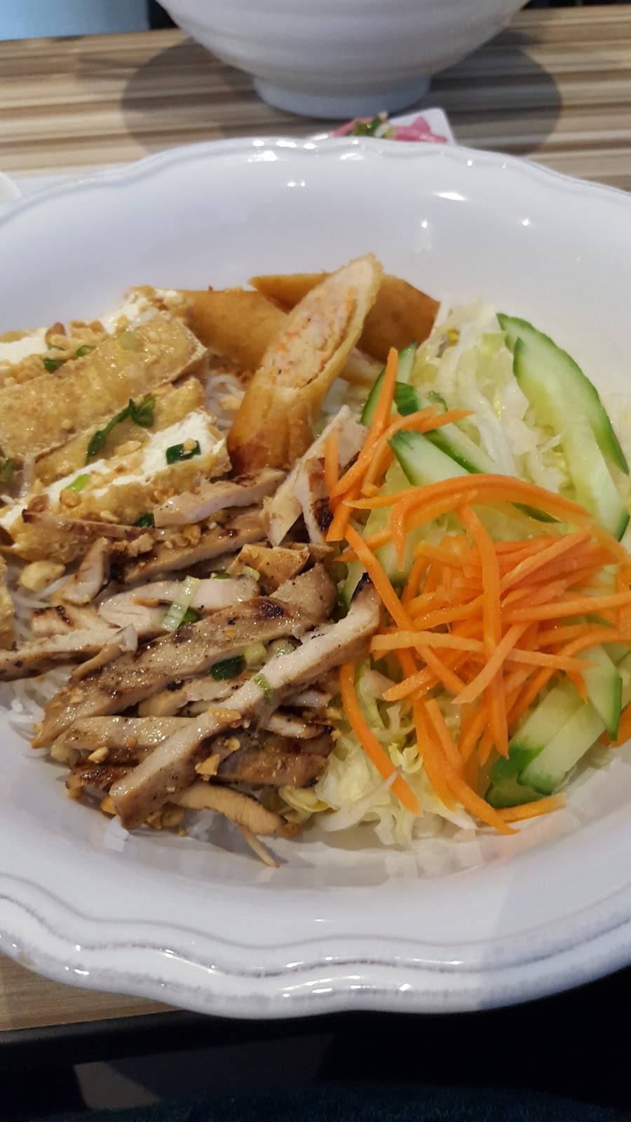 Pham Le Kitchen | restaurant | 1261 Stittsville Main St, Stittsville, ON K2S 2E4, Canada | 6134351018 OR +1 613-435-1018