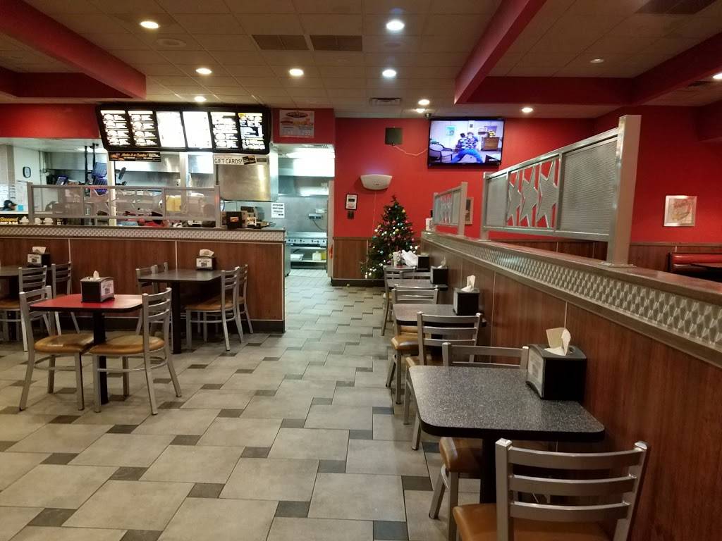 Hardees | restaurant | 2420 US-30, Oswego, IL 60543, USA | 6308920076 OR +1 630-892-0076