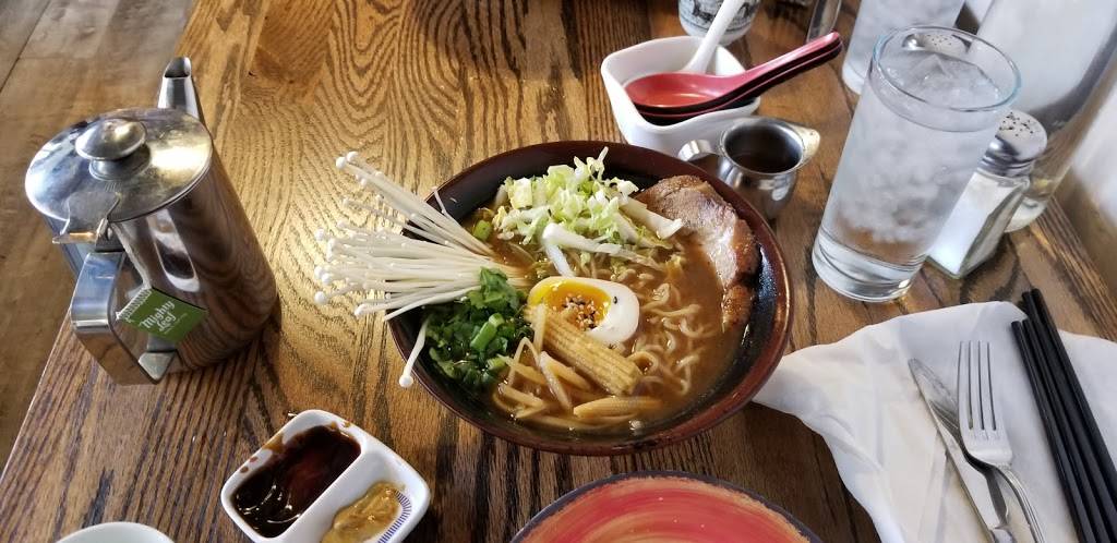 Chikn & Mi | restaurant | 2319 Brownsboro Rd, Louisville, KY 40206, USA | 5028905731 OR +1 502-890-5731