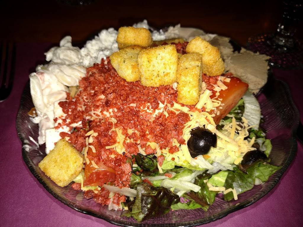 Dorf Haus Supper Club | restaurant | 8931 County Hwy Y, Sauk City, WI 53583, USA | 6086433980 OR +1 608-643-3980