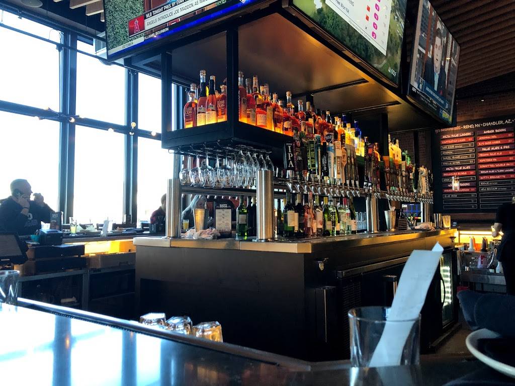 BJs Restaurant & Brewhouse | restaurant | 1275 Hooper Ave, Toms River, NJ 08753, USA | 7325062780 OR +1 732-506-2780