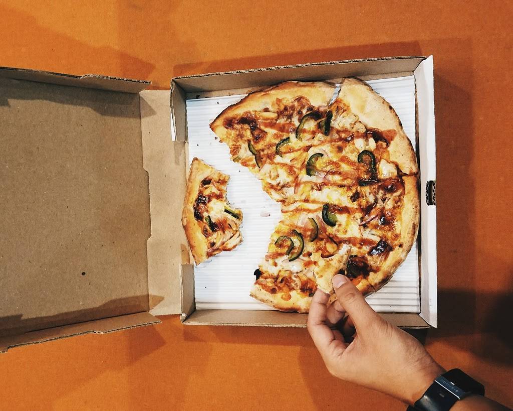 Wood Fired Pizza Co | restaurant | 15210 Spring Cypress Rd e, Cypress, TX 77429, USA | 2812567800 OR +1 281-256-7800