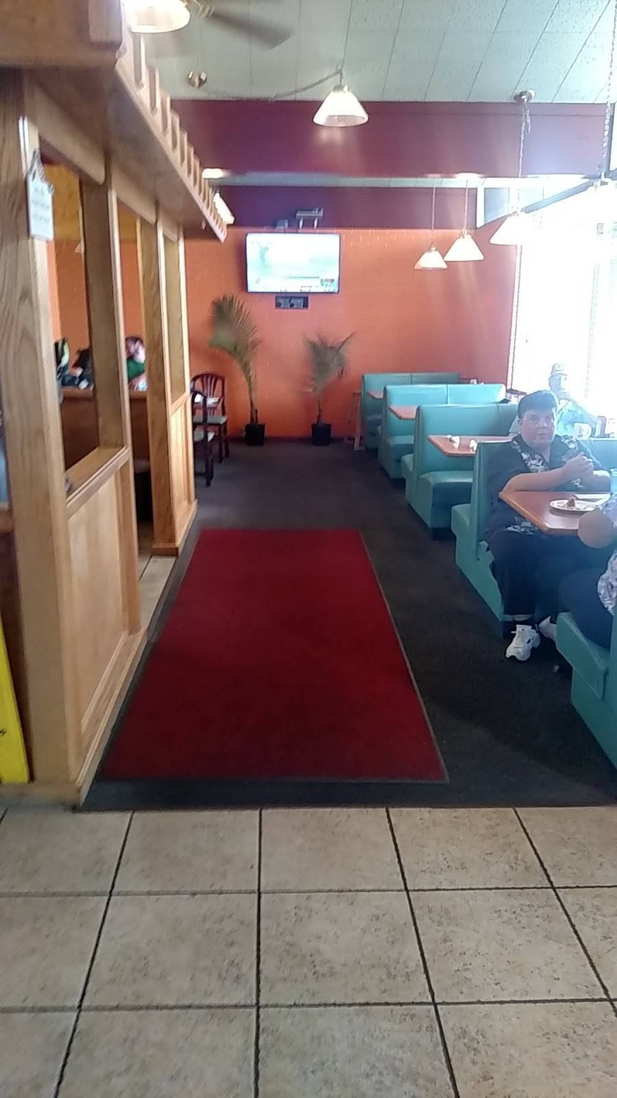 Diner 39 | restaurant | 180 OH-39, Shelby, OH 44875, USA | 5678440366 OR +1 567-844-0366