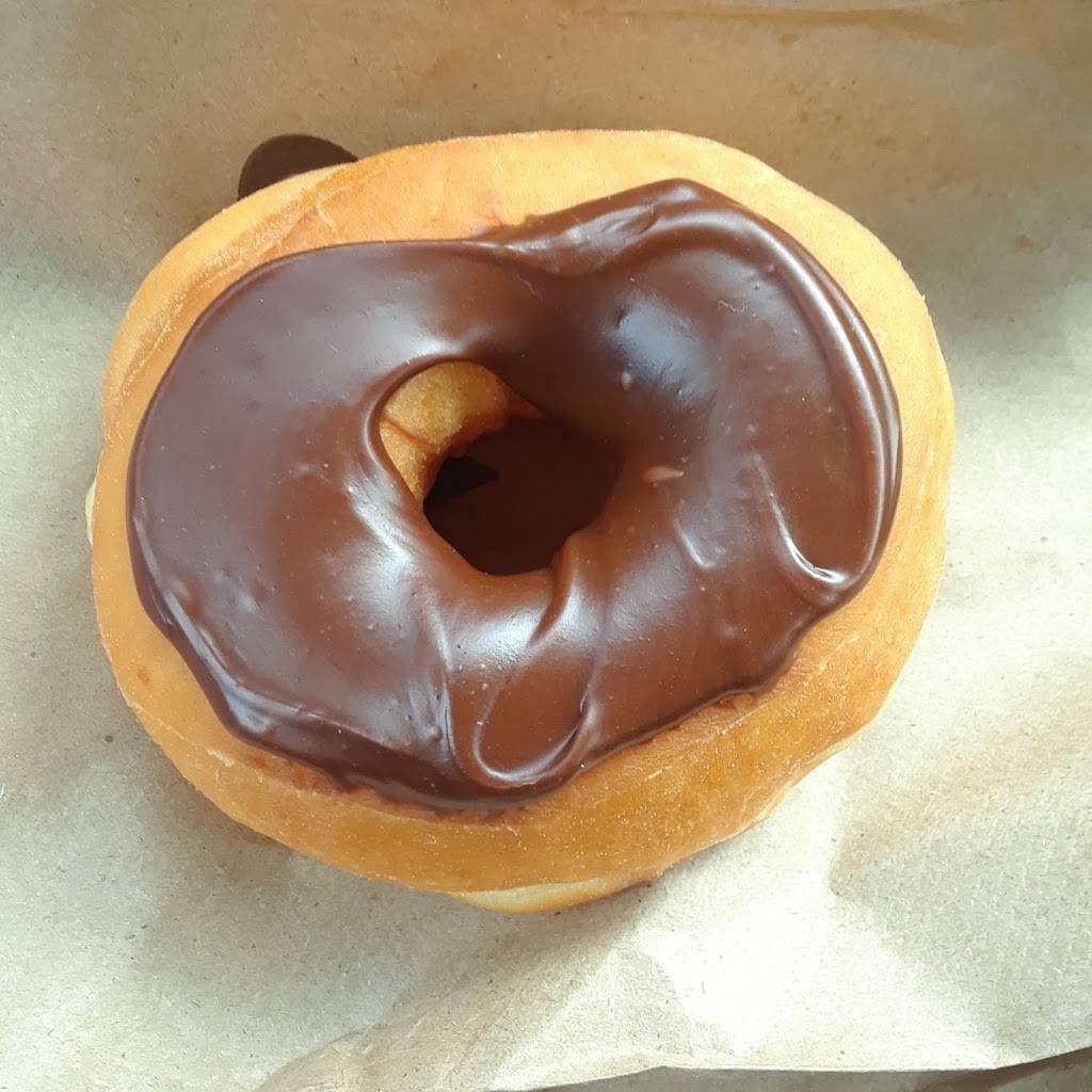 Dunkin | bakery | 9490 90th Ave, Vero Beach, FL 32967, USA | 7725896813 OR +1 772-589-6813