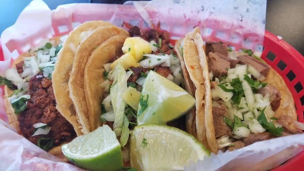 Pacos Taqueria | restaurant | 4390 N Keystone Ave, Indianapolis, IN 46205, USA | 3173774132 OR +1 317-377-4132