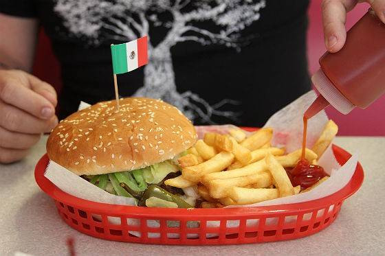 La Calle Doce | restaurant | 415 W 12th St, Dallas, TX 75208, USA | 2149414304 OR +1 214-941-4304