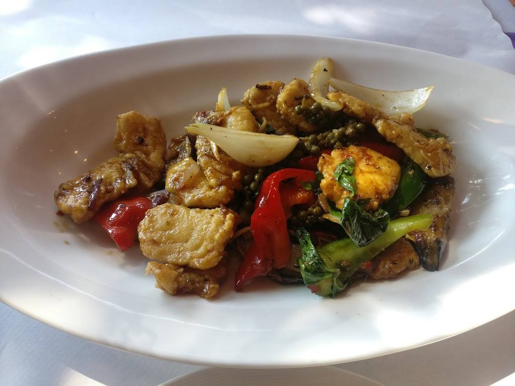 Khoom Lanna | restaurant | 107 4th St, Santa Rosa, CA 95401, USA | 7075458424 OR +1 707-545-8424