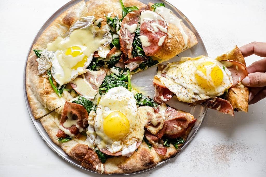 Holy Crust | restaurant | 3011 Gulden Ln Suite 112, Dallas, TX 75212, USA | 4693290707 OR +1 469-329-0707