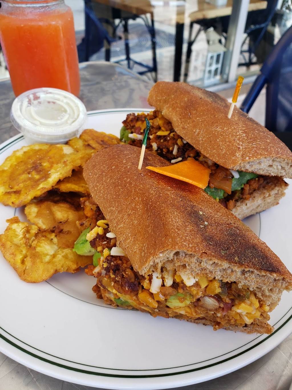 Alexandras Cuban Restaurant | restaurant | 2723 Hollywood Blvd, Hollywood, FL 33020, USA | 9549219990 OR +1 954-921-9990