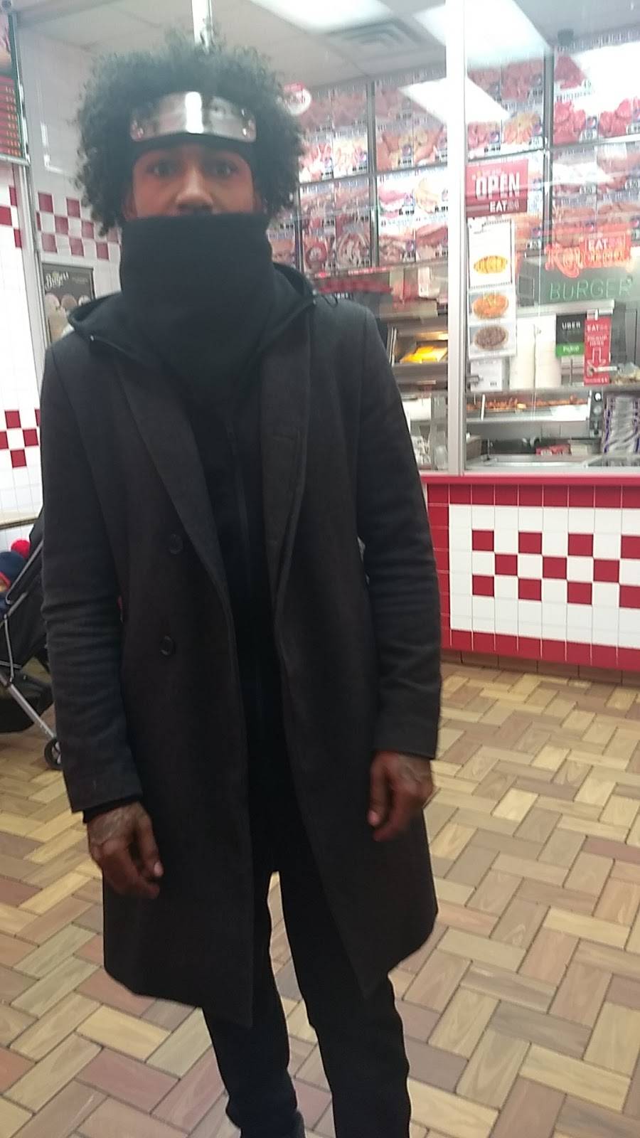 Kennedy Fried Chicken | restaurant | 2371 Grand Concourse, The Bronx, NY 10468, USA | 7185844950 OR +1 718-584-4950