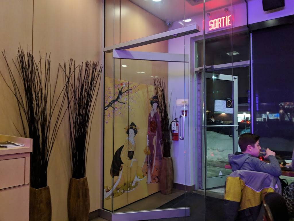 Uni Sushi | restaurant | 210 Boul Jean-Leman, Candiac, QC J5R 6E6, Canada | 4506199888 OR +1 450-619-9888