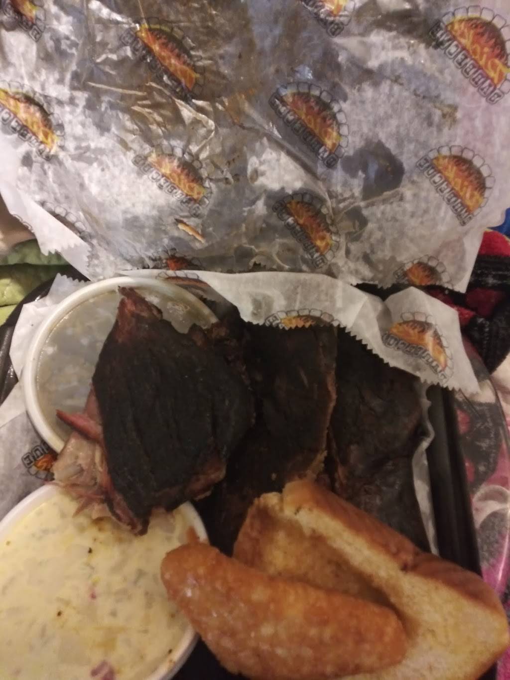 Ricks Barbecue | restaurant | 2408 S Wilson Dam Rd, Muscle Shoals, AL 35661, USA | 2568140200 OR +1 256-814-0200