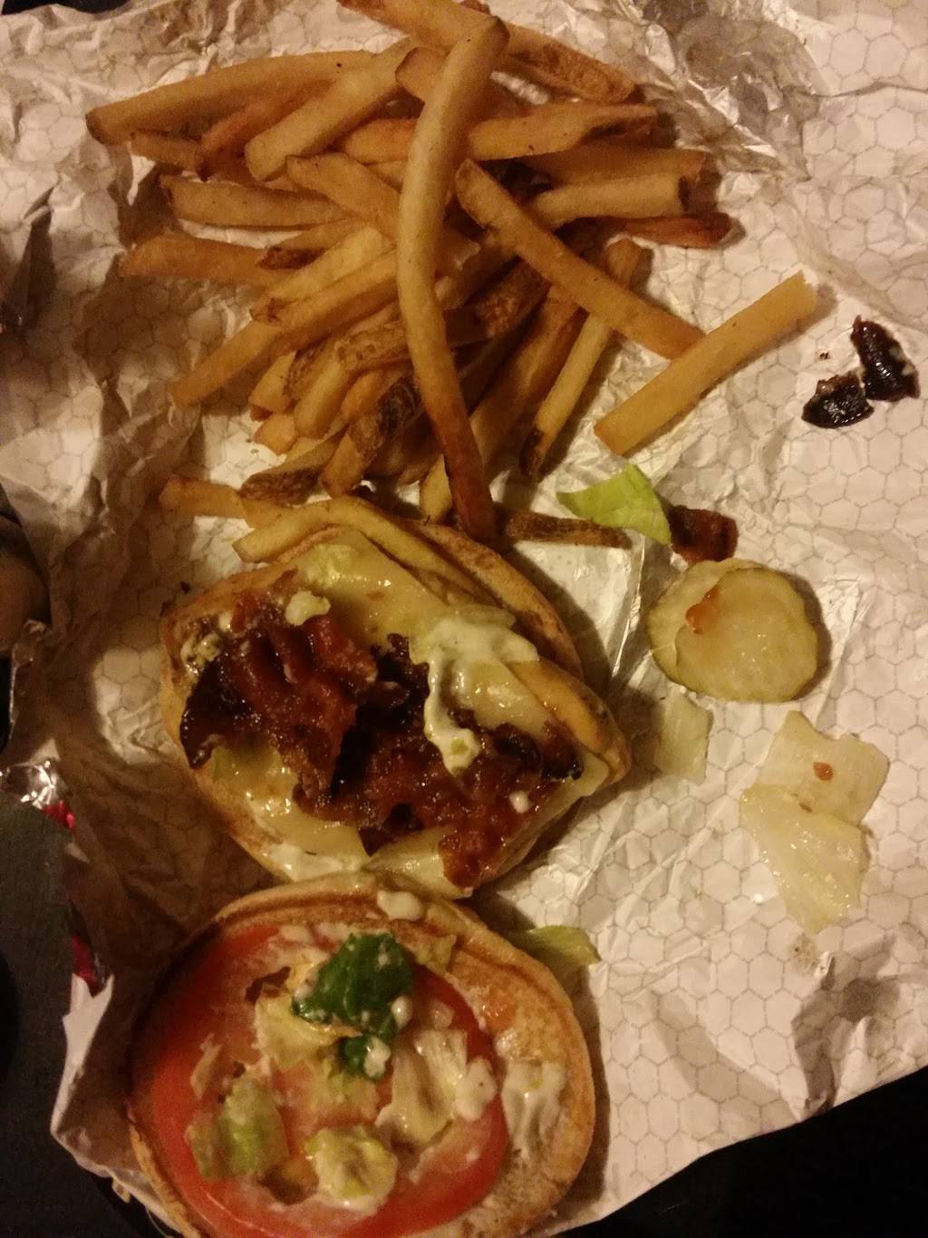 Wendys | restaurant | 1407 Eisenhower Pkwy, Macon, GA 31206, USA | 4787885608 OR +1 478-788-5608