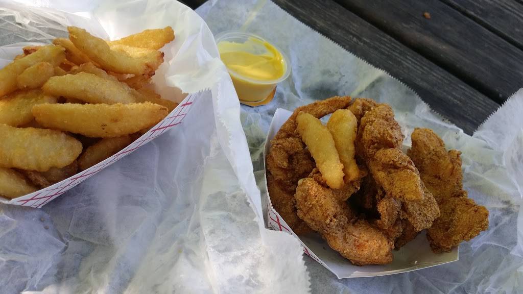 Deary Brothers Mikes Stand | restaurant | 12 Intervale St, Putnam, CT 06260, USA | 8609281191 OR +1 860-928-1191