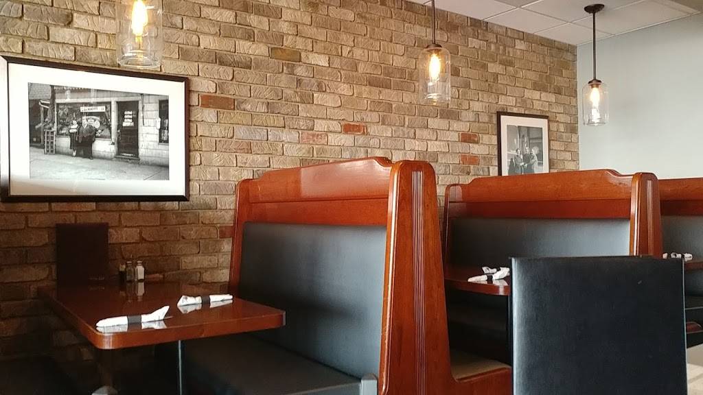 Lunardis Restaurant | restaurant | 102 E Kimberly Rd, Davenport, IA 52806, USA | 5633880001 OR +1 563-388-0001