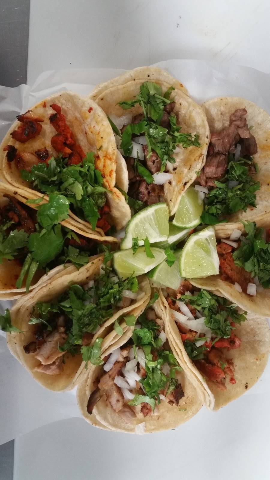 Cemitas Poblanas | restaurant | 4250 SW Rose Biggi Ave, Beaverton, OR 97005, USA | 5036089146 OR +1 503-608-9146