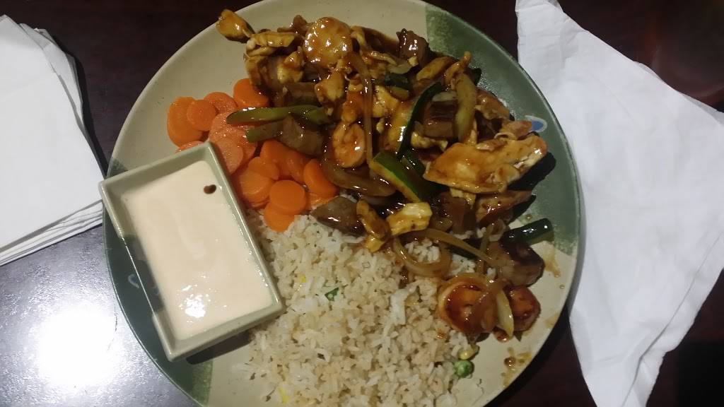 Shotos Japanese Seafood and Steak House | restaurant | 1033 Randolph St Suite 2, Thomasville, NC 27360, USA | 3364722927 OR +1 336-472-2927