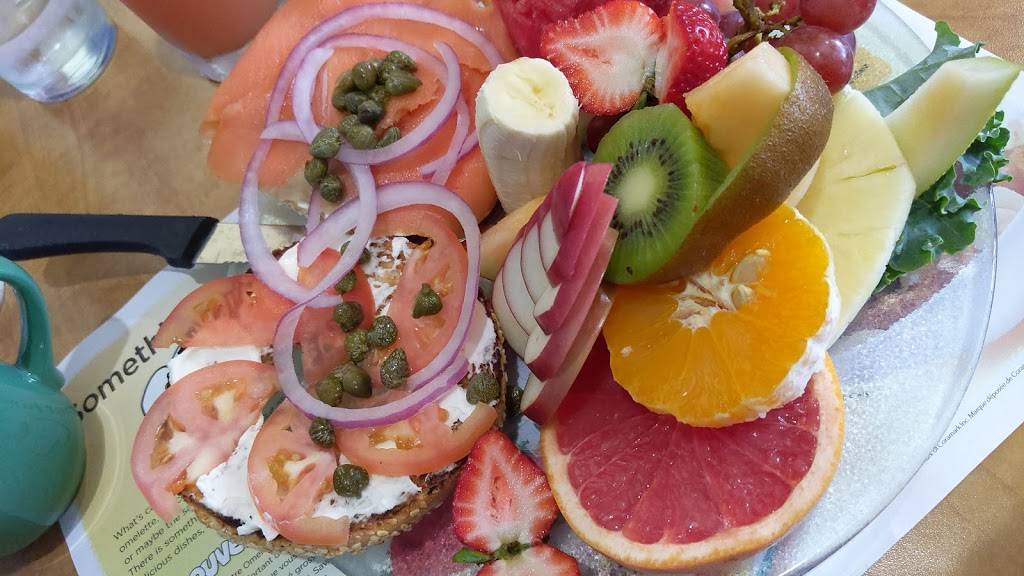 Cora | restaurant | 1530 St Laurent Blvd, Ottawa, ON K1G 4A3, Canada | 6135632672 OR +1 613-563-2672