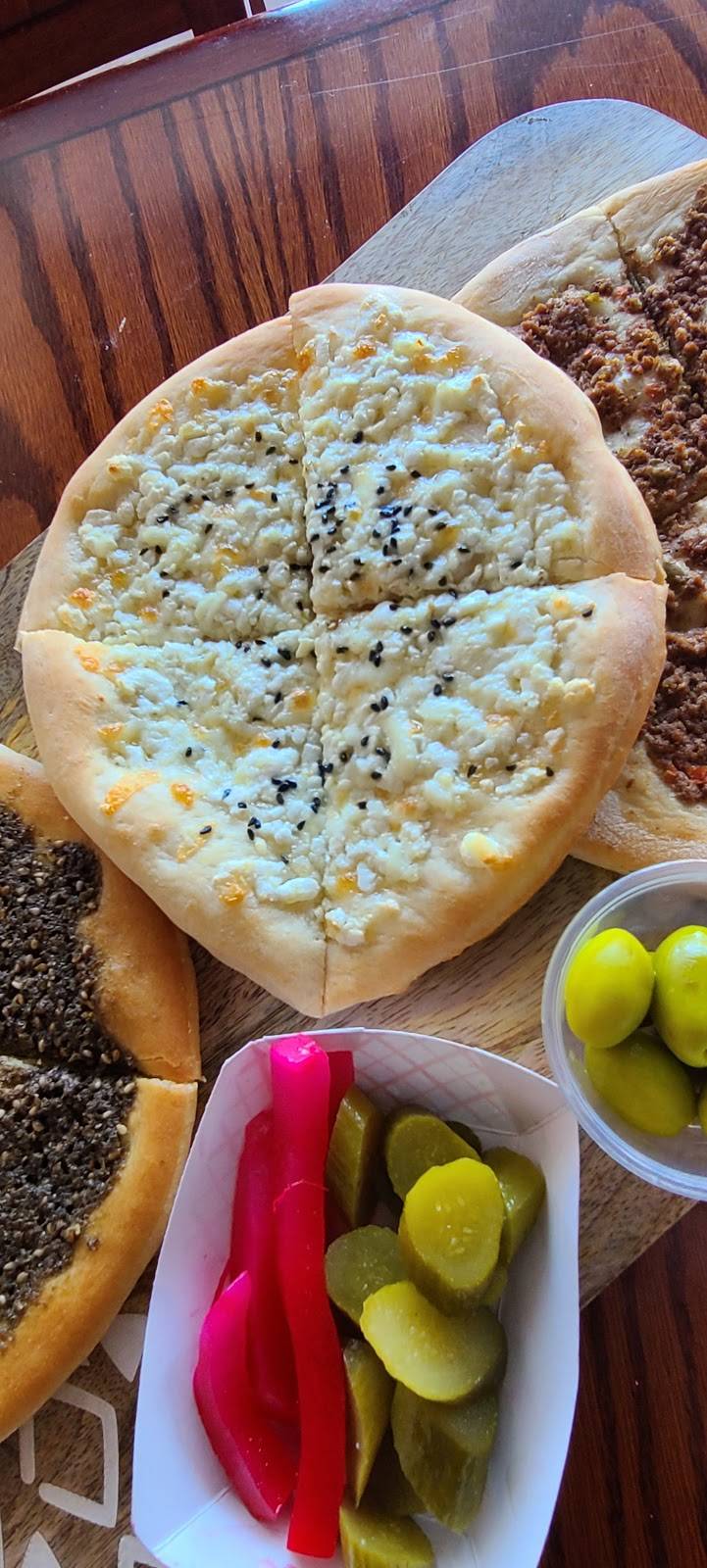 Amigos Pizza | restaurant | 6400 International Dr suite 160, Orlando, FL 32819, USA | 4072035522 OR +1 407-203-5522