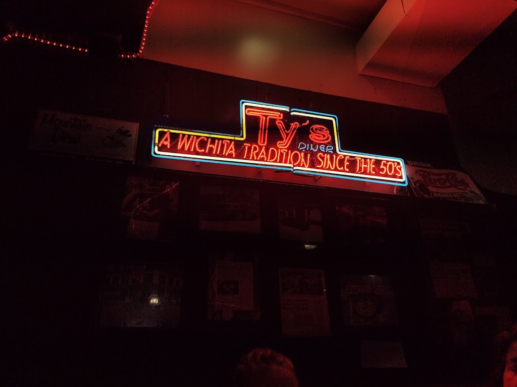 Tys Diner | restaurant | 928 West 2nd St N, Wichita, KS 67203, USA | 3162631416 OR +1 316-263-1416