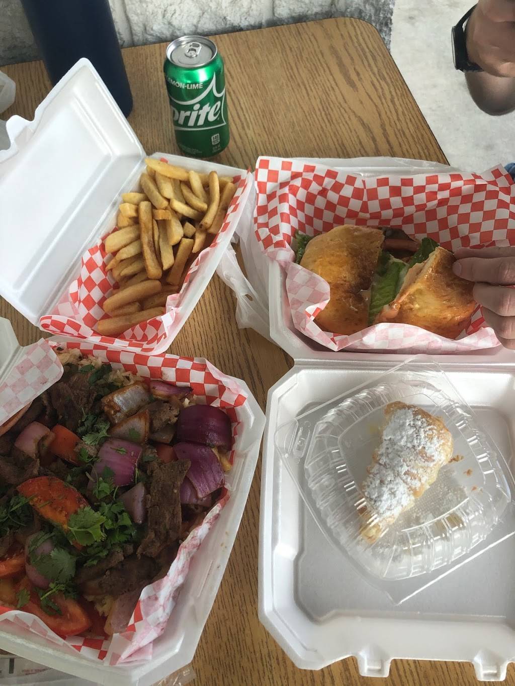 Lomitos Restaurant | restaurant | 180 Center St, Orem, UT 84057, USA | 8016071602 OR +1 801-607-1602