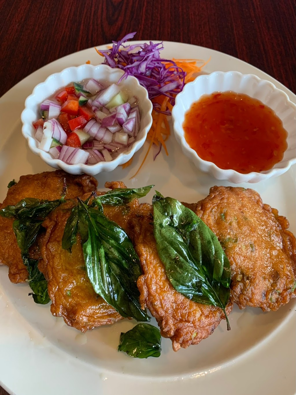 Mintra Thai Cuisine | restaurant | 17168 116th Ave SE, Renton, WA 98058, USA | 4252267148 OR +1 425-226-7148