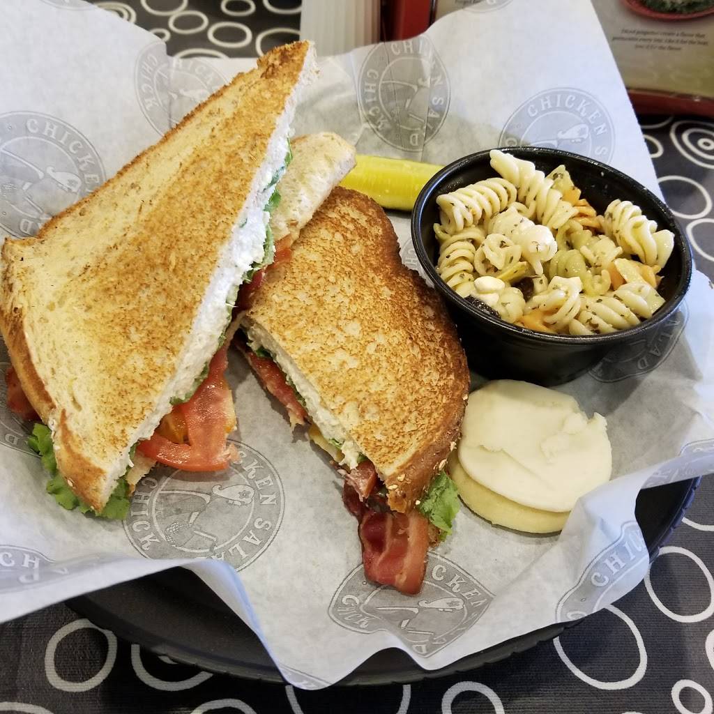 Chicken Salad Chick | restaurant | 996 Bichara Blvd, Lady Lake, FL 32159, USA | 3527759379 OR +1 352-775-9379