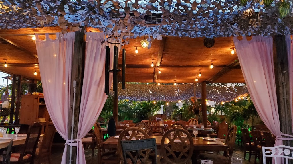 Winewood | restaurant | 7251 Biscayne Blvd, Miami, FL 33138, USA | 3057548282 OR +1 305-754-8282