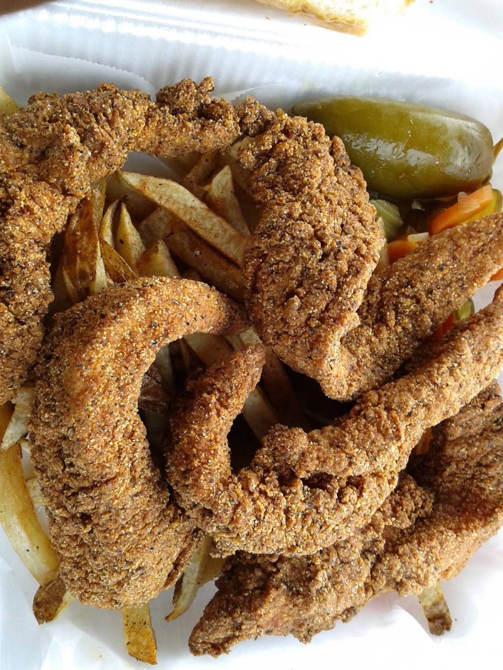 Catfish Connection | restaurant | 2464 W Kiest Blvd, Dallas, TX 75233, USA | 2143377101 OR +1 214-337-7101