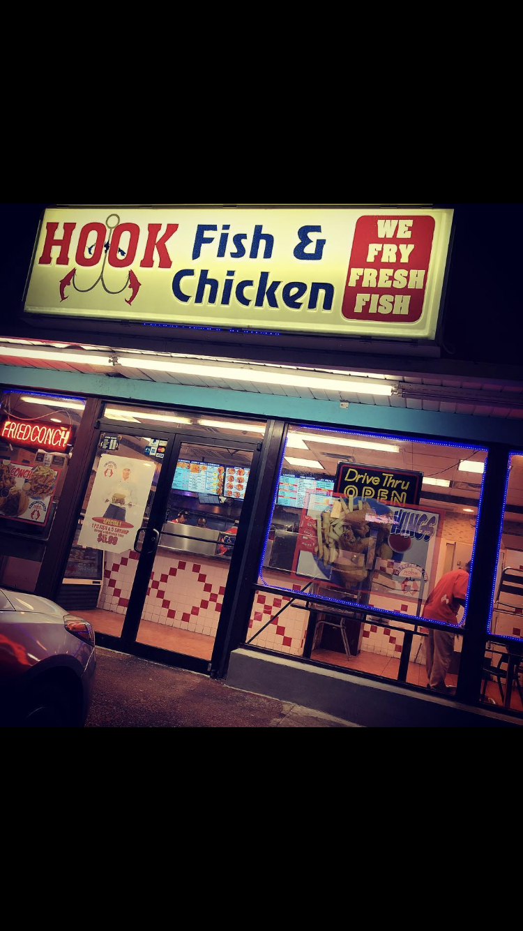 Hook fish and chicken | restaurant | 1001 Palm Beach Lakes Blvd, West Palm Beach, FL 33401, USA | 5618359035 OR +1 561-835-9035