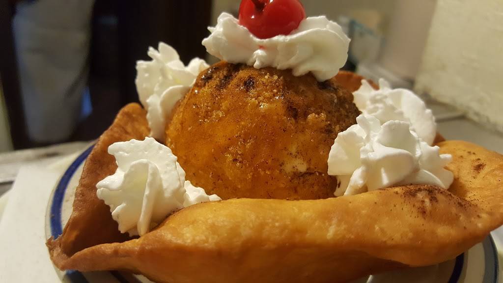 La Flor De Acapulco | restaurant | 6021 W Grand Ave, Chicago, IL 60639, USA | 7736378737 OR +1 773-637-8737