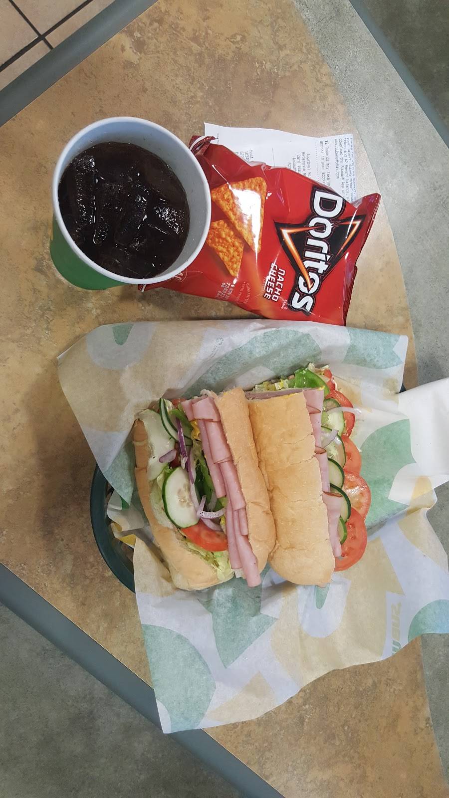 Subway | restaurant | 4518 S Semoran Blvd, Orlando, FL 32822, USA | 4073800988 OR +1 407-380-0988