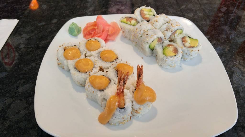 Kobe Hibachi & Sushi | restaurant | 515 N Main St, Holly Springs, NC 27540, USA | 9195571437 OR +1 919-557-1437