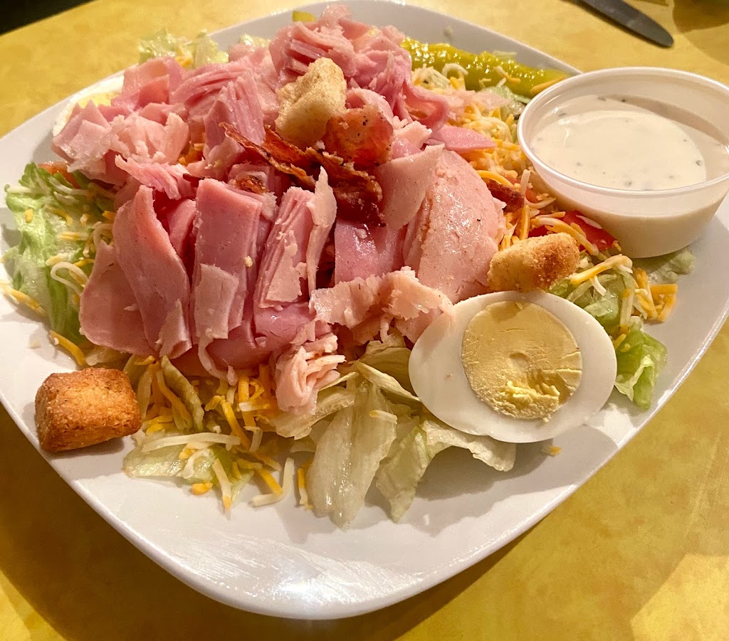 Allens Restaurant | restaurant | 107 W Washington St, Camden, AR 71701, USA | 8708365566 OR +1 870-836-5566