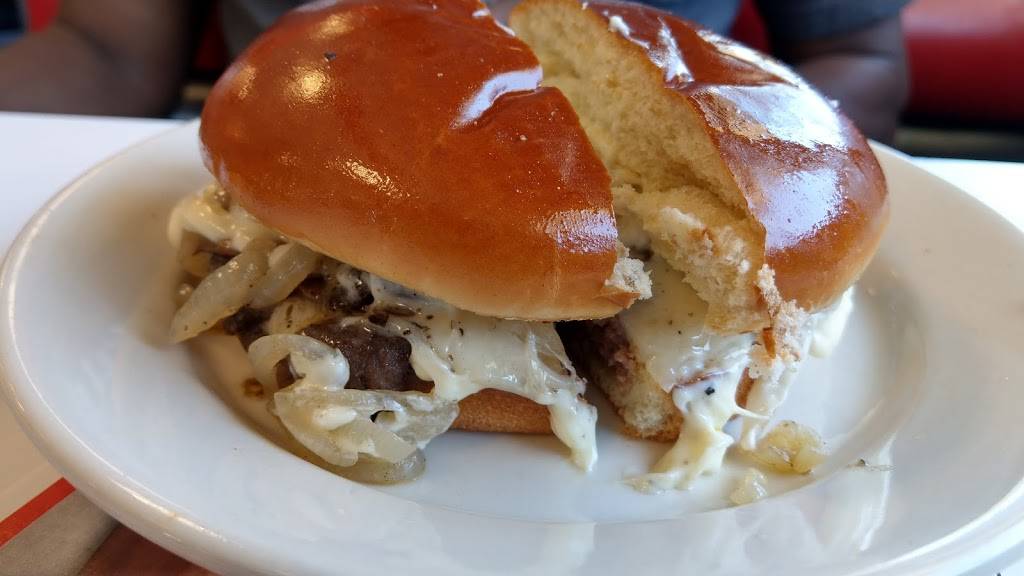 Steak n Shake | restaurant | 720 W 81st Street, Merrillville, IN 46410, USA | 2197368901 OR +1 219-736-8901