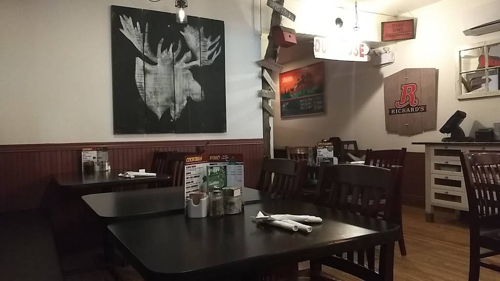 The Leeky Canoe | restaurant | 94 N Sykes St, Meaford, ON N4L 1N8, Canada | 5195381377 OR +1 519-538-1377