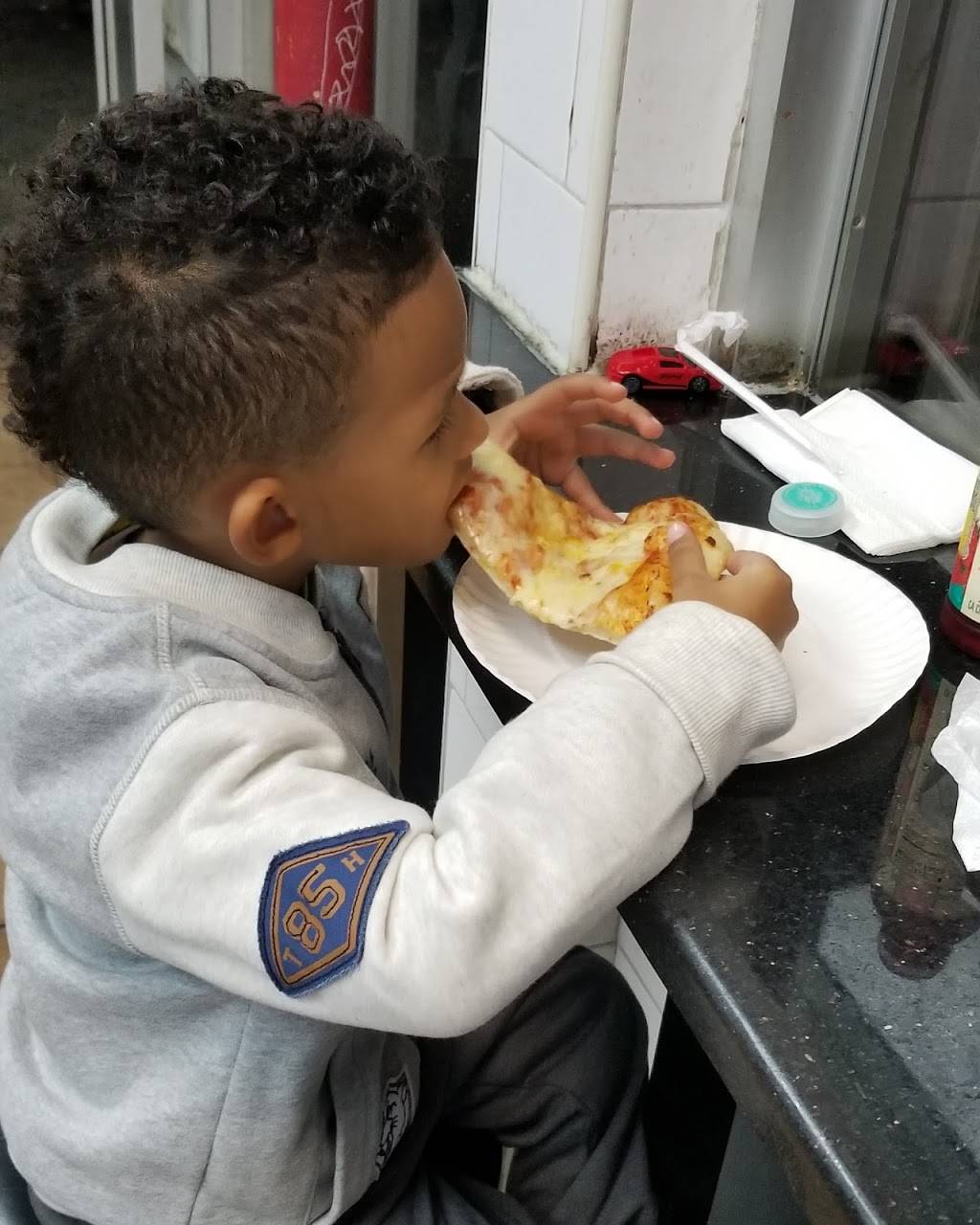 Kennedy Fried Chicken & Pizza | restaurant | 1798B, Westchester Ave, Bronx, NY 10472, USA | 7184090362 OR +1 718-409-0362