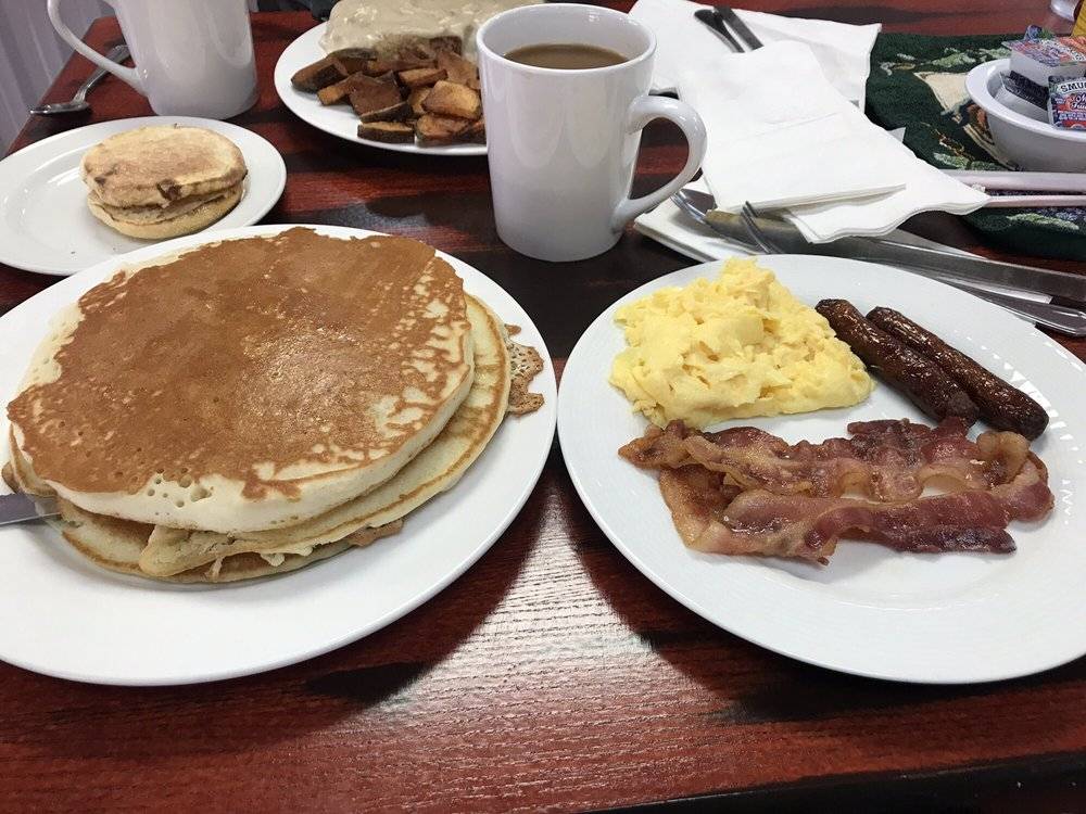 The Chicken Ranch | restaurant | 14051 W Grand Ave, Surprise, AZ 85374, USA | 6232486628 OR +1 623-248-6628