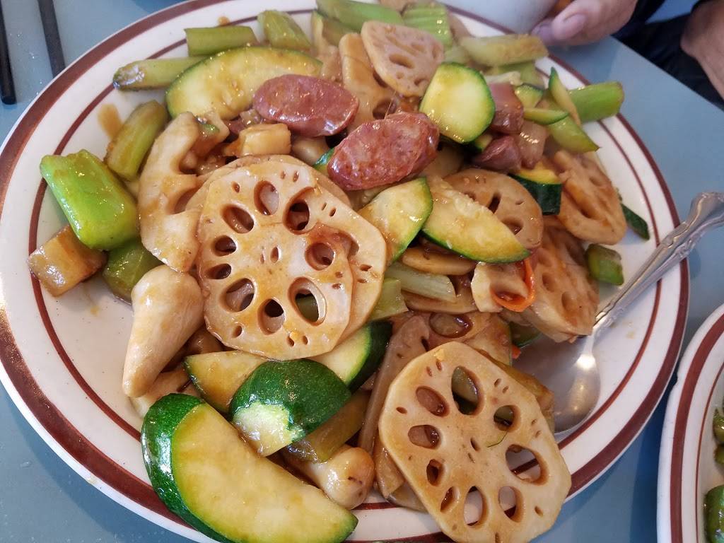 Skylines Cafe | restaurant | 87 Skyline Plaza, Daly City, CA 94015, USA | 6509911117 OR +1 650-991-1117