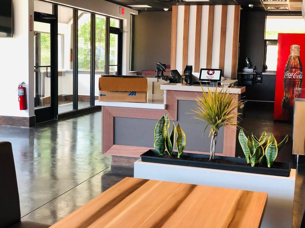 Brothers Roast Beef & Pizza | restaurant | 137 Main St, Kingston, MA 02364, USA | 7814223613 OR +1 781-422-3613