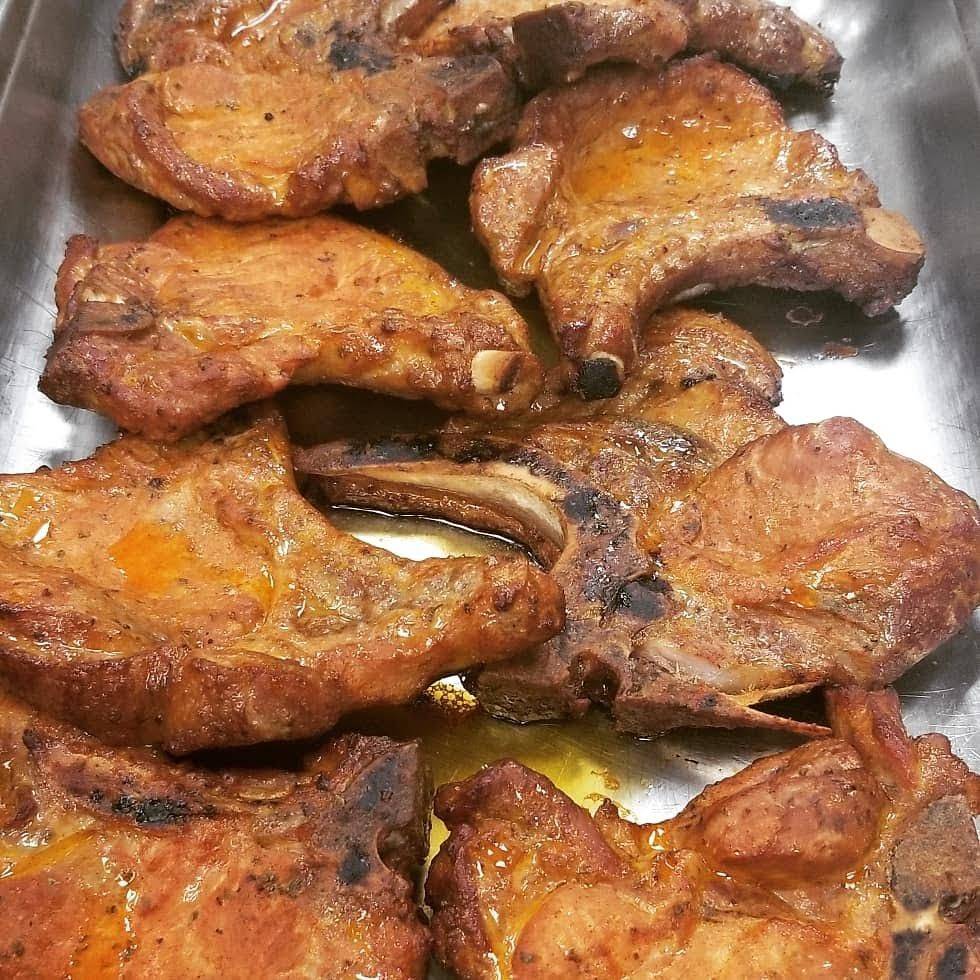 Smokin Hottdish | restaurant | 8080 Mitchell Rd, Eden Prairie, MN 55344, USA | 9528558871 OR +1 952-855-8871