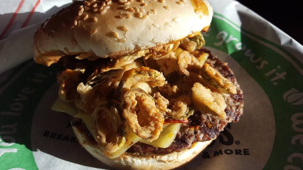 Farmer Boys | restaurant | 1625 E 6th St, Corona, CA 92879, USA | 9517373411 OR +1 951-737-3411