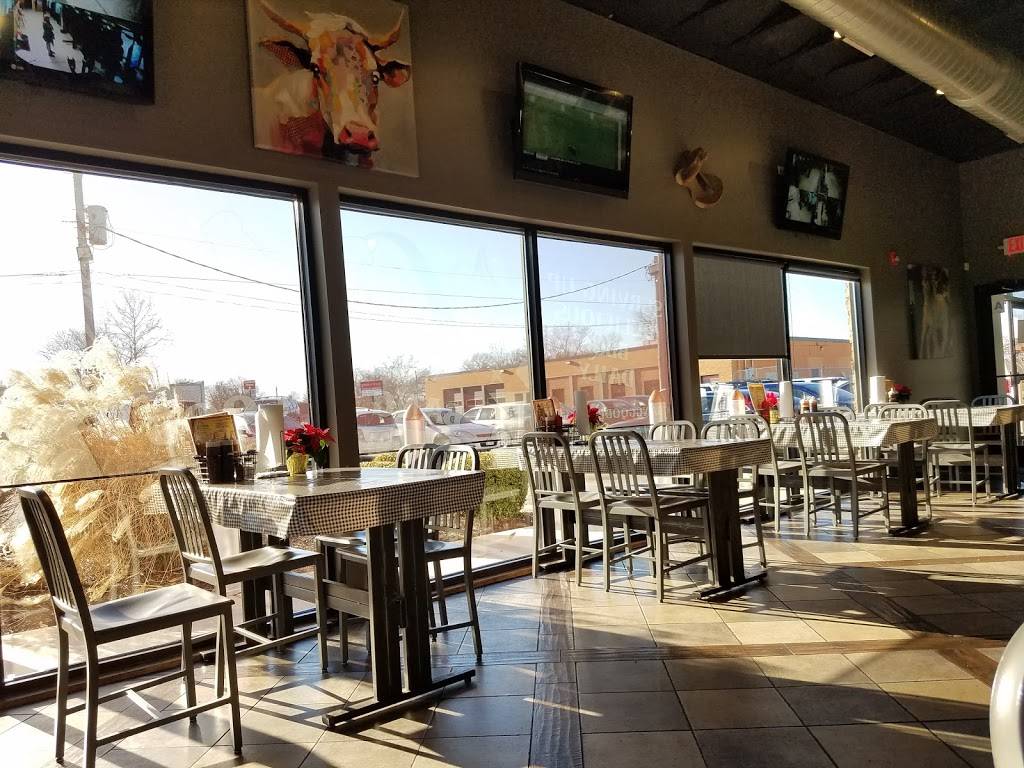 Sharpshooters Pit and Grill | restaurant | 8135 Gravois Rd, St. Louis, MO 63123, USA | 3143534745 OR +1 314-353-4745