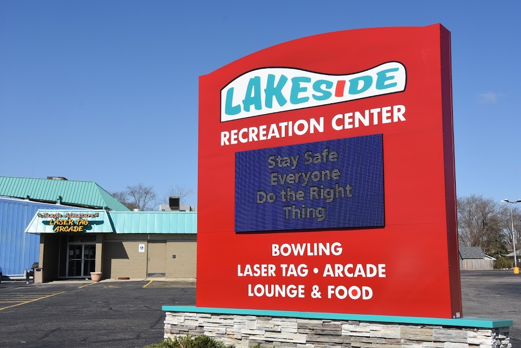 Lakeside Recreation Center | restaurant | 900 S Lake St, Mundelein, IL 60060, USA | 8479495700 OR +1 847-949-5700