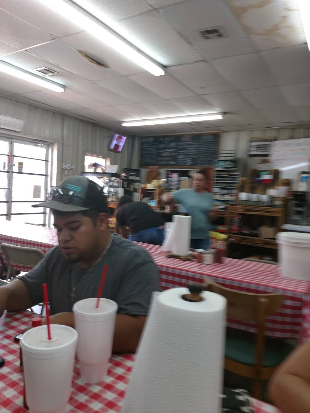 Davis BBQ and Cafe | restaurant | 2901 Nichols Ave, Bay City, TX 77414, USA | 9792442040 OR +1 979-244-2040